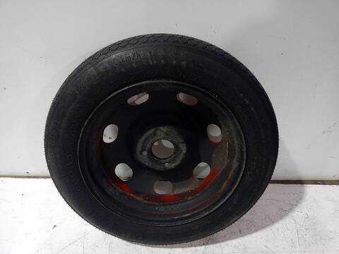 Foto 3ª: Neumatico Citroen C4 AVATAR 109CV [9HZDV6TED4] (2006)