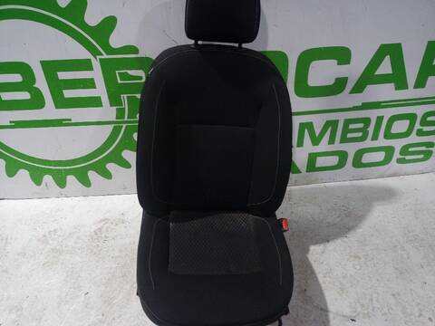 Foto 3ª: Asiento Delantero Derecho Dacia Sandero LAUREATE 90CV [K9K] (2012)