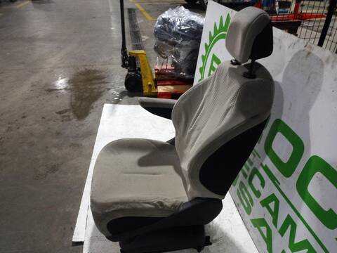 Foto 3ª: Asiento Delantero Izquierdo Citroen C4 EXCLUSIVE AUT. 109CV [9HZDV6TED4] (2006)