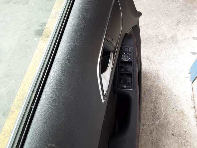 Foto 3ª: Puerta Delantera Izquierda Mercedes Clase G 230 2.2 CDI 170CV [651930] (2014)