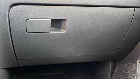 Guantera Seat Toledo ERENCE 116CV 85KW