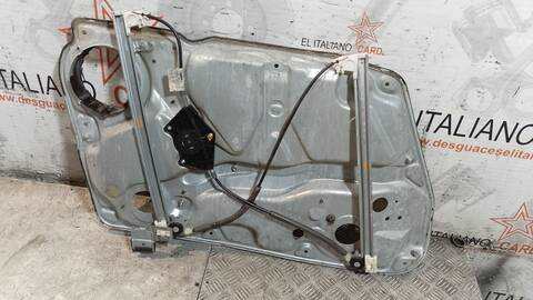 Foto 2ª: Elevalunas Eléctrico Delantero Derecho Volkswagen Passat EDITION BERLINA 101CV 74KW (2000)