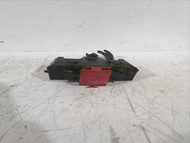 Caja Reles Fusibles Mercedes Clase CLK 240 G C209) 209.361
