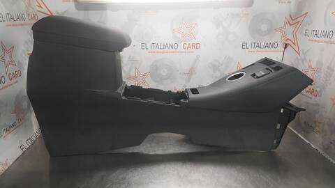 Foto 2ª: Consola Central Toyota Auris 136CV 100KW (2013)