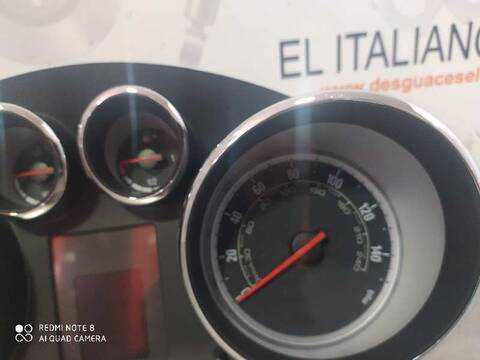 Foto 3ª: Cuadro de Instrumentos Opel Meriva ESSENTIA 101CV 74KW [B14XER] (2014)