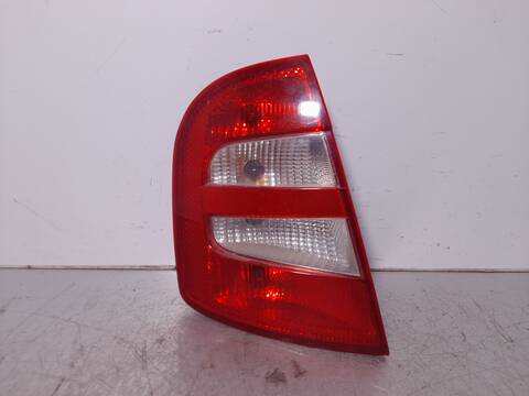 Piloto Trasero Izquierdo Skoda Fabia ATTRACTIVE 64CV 47KW