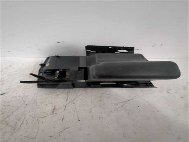 Foto 3ª: Guantera Citroen Jumpy 1.5 BLUEHDI 100 102CV [YHR (DV5RUCD)] (2016)