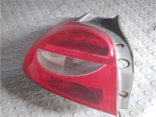 Piloto Trasero Izquierdo Renault Clio 1.5 PACK DYNAMIQUE [1.5 LTR. - 63 KW DCI DIESEL CAT]