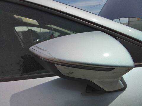Retrovisor Derecho Seat Leon I-TECH 105CV 77KW