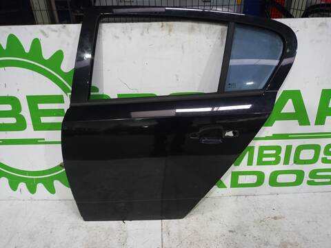 Puerta Trasera Izquierda Opel Astra ELEGANCE BERLINA 101CV 74KW