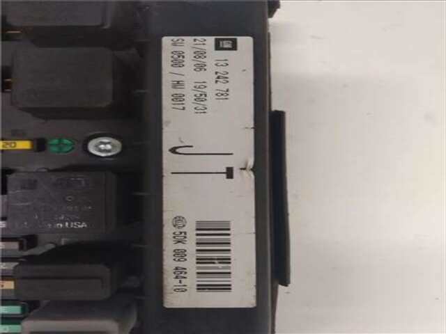 Foto 3ª: Caja Reles Fusibles Opel Astra 1.7 ENJOY [1.7 LTR. - 74 KW 16V CDTI]