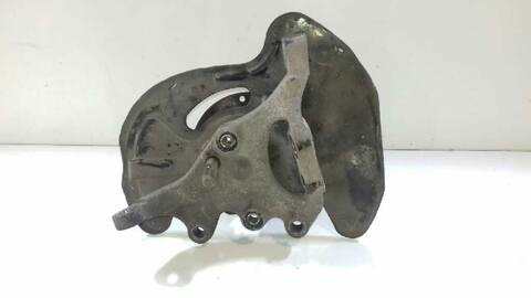 Foto 2ª: Mangueta Delantera Izquierda Mercedes Clase C 160 C 220 T CDI 203.206) 143CV 105KW FAMILIAR [OM611962] (2001)