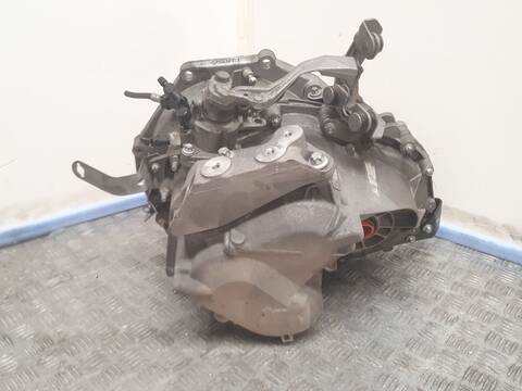 Foto 3ª: Caja Cambios Opel Vectra 2.0 16V TURBO F68) 175CV 129KW [Z20NET] (2003)