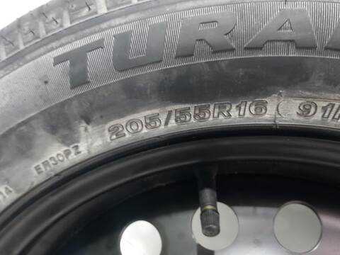 Foto 3ª: Neumatico Ford Mondeo GHIA 06.2003 ) D) 131CV [FMBA - N7BA] (2000)