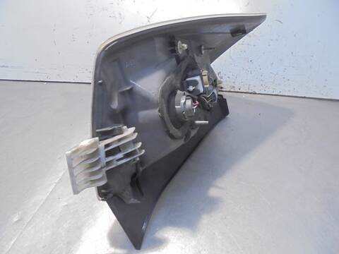 Foto 3ª: Piloto Trasero Derecho Toyota Prius 1.8 16V CAT HIBRIDO) 99CV 73KW [2ZR] (2011)