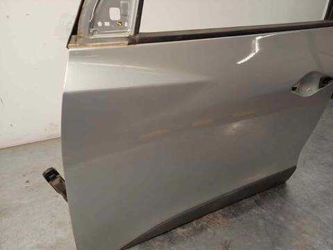 Foto 3ª: Puerta Delantera Izquierda Hyundai ix35 1.7 CRDI CAT 116CV 85KW [D4FD] (2015)