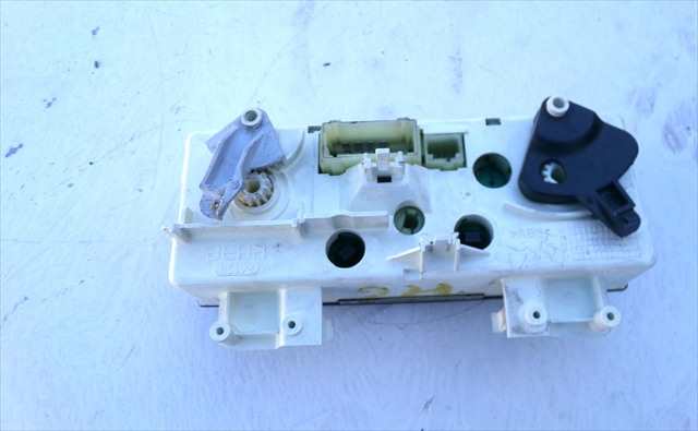 Foto 2ª: Mando Calefacción A. A. Citroen C4 1.6 G 2004-2010 [NFU] (2005)