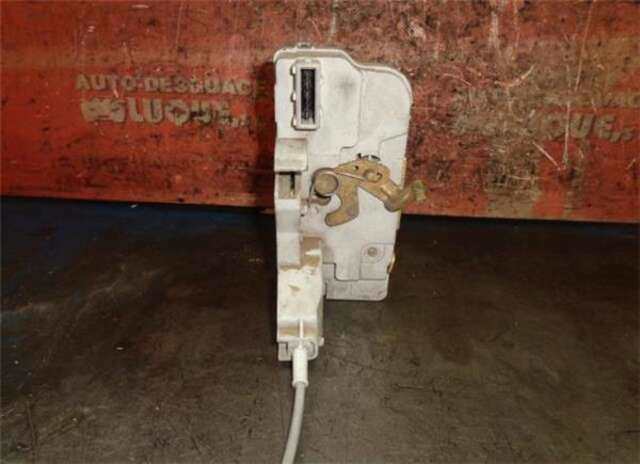 Foto 1ª: Cerradura Puerta Trasera Izquierda Peugeot 307 2.0 HDI 90 [RHY (DW10TD)]