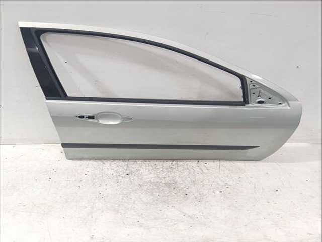 Foto 2ª: Puerta Delantera Derecha Ford Focus 1.8 TDCI 100CV 74KW [FFDA] (2004)