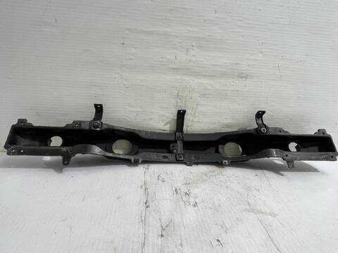 Foto 3ª: Refuerzo Paragolpes Trasero Hyundai ix35 2.0 CRDI 4WD 136CV [D4HA] (2009)