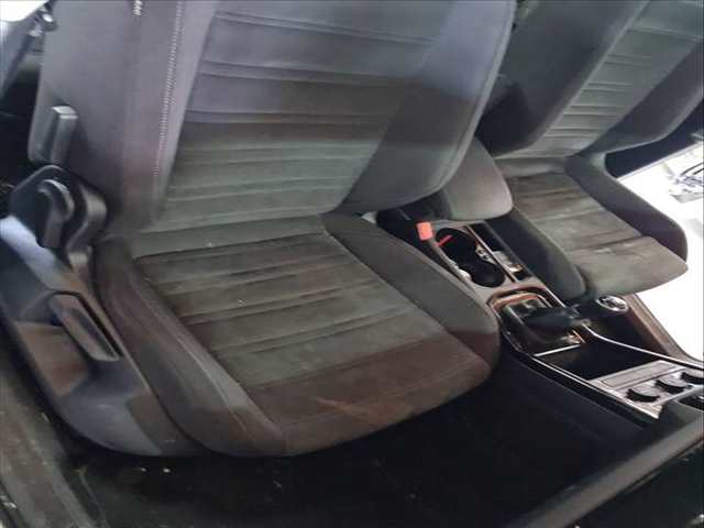 Asiento Delantero Derecho Volkswagen Touran SPORT BMT 150CV 110KW
