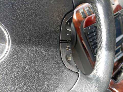 Foto 3ª: Volante Mercedes Clase S 220 CL 500 215.375) COUPE 306CV 225KW [M 113.960] (2004)