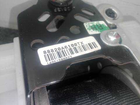 Foto 3ª: Cinturón Delantero Derecho Hyundai i30 1.4 CRDI 90CV 66KW [D4FC] (2014)