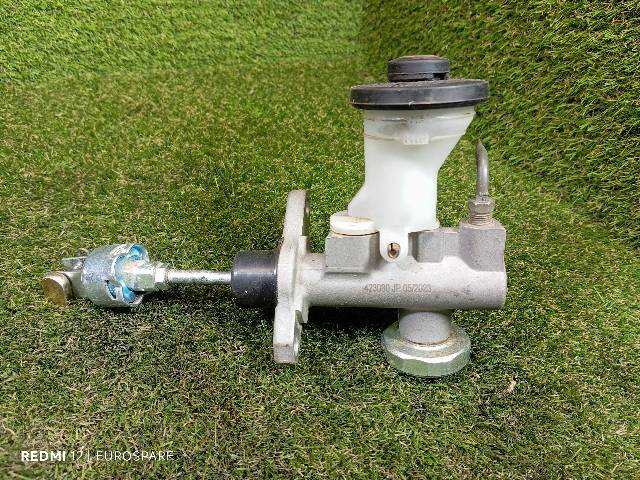 Foto 1ª: Bomba Embrague Toyota Land Cruiser 3.0 D KDJ90 GX 3P [1KD-FTV] (2002)