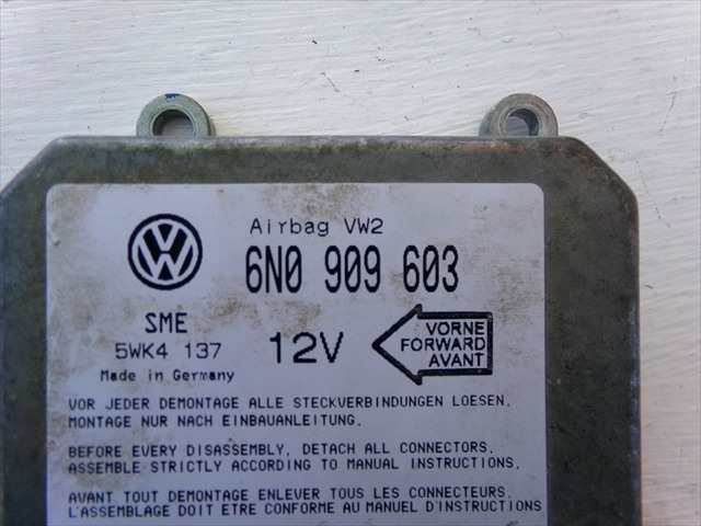 Foto 4ª: Centralita Airbag Volkswagen Sharan 1.9 TDI 1995-2000 [1Z] (1997)