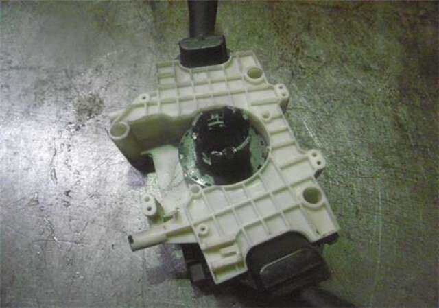Foto 2ª: Mando Multifuncion Hyundai Santa Fe 2.0 CRDI 4X4 [D4EA]