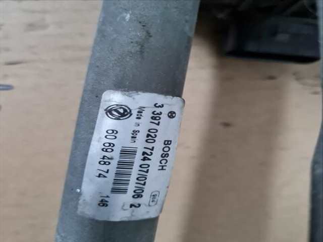 Foto 2ª: Motor Limpia Delantero Alfa Romeo 159 1.9 JTDM 8V - SELECTIVE 120CV 88KW [939A1000] (2005)