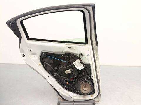 Foto 4ª: Puerta Trasera Izquierda Alfa Romeo Giulietta 2.0 JTDM 940.FXL1A) 140CV 103KW [940A5000] (2011)