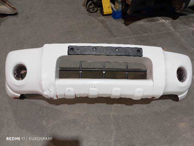 Paragolpes Delantero Nissan Navara 2.5 TD D22 133CV 4X4