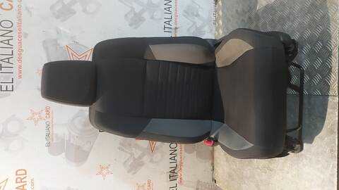 Foto 2ª: Asientos Traseros Toyota Auris 136CV 100KW (2013)