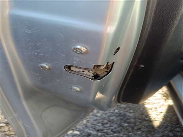 Cerradura Puerta Delantera Izquierda Opel Corsa SELECTIVE 75CV 55KW