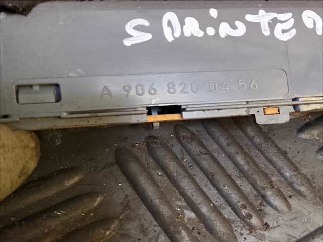 Foto 4ª: Luz Central de Freno Mercedes Sprinter 0.1 (2009)