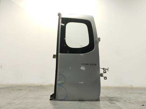 Foto 1ª: Puerta Trasera Derecha Mercedes Citan 109 CDI 415.703) 90CV 66KW [OM 607.951 (K9K)] (2016)