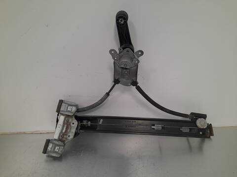 Foto 2ª: Elevalunas Manual Trasero Derecho Seat Ibiza ECOMOTIVE 75CV 55KW [CFWA] (2014)