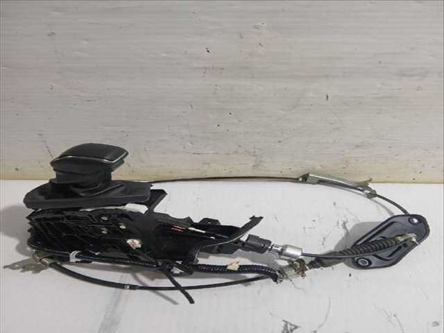 Foto 2ª: Palanca de Cambio Toyota Rav4 2.0 MXAA52) 175CV [M20A-FKS] (2018)