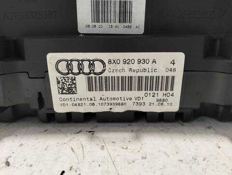 Foto 2ª: Cuadro de Instrumentos Audi A1 1.6 TDI 105CV (2011)
