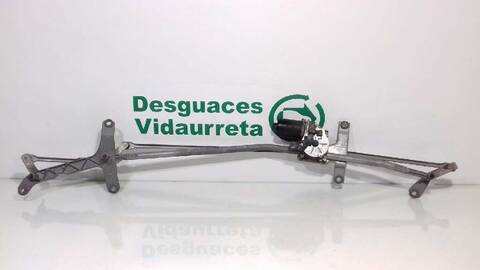 Foto 3ª: Brazo Limpia Delantero Izquierdo Mercedes Vito 150CV 110KW