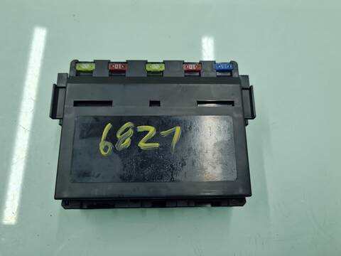 Caja Reles Fusibles Lexus GS 450 H 296CV 218KW