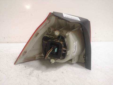 Foto 2ª: Piloto Trasero Derecho Volkswagen Golf BLG (2005)