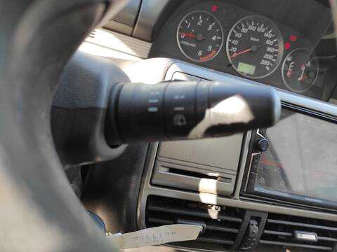Foto 2ª: Mando Multifuncion Nissan X-Trail YD22 T30) (2002)