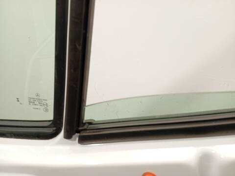 Foto 4ª: Puerta Delantera Derecha Mercedes Sprinter 419 CDI RWD 907.643 907.645 907.647) 190CV 140KW FURGONETA [654920] (2024)