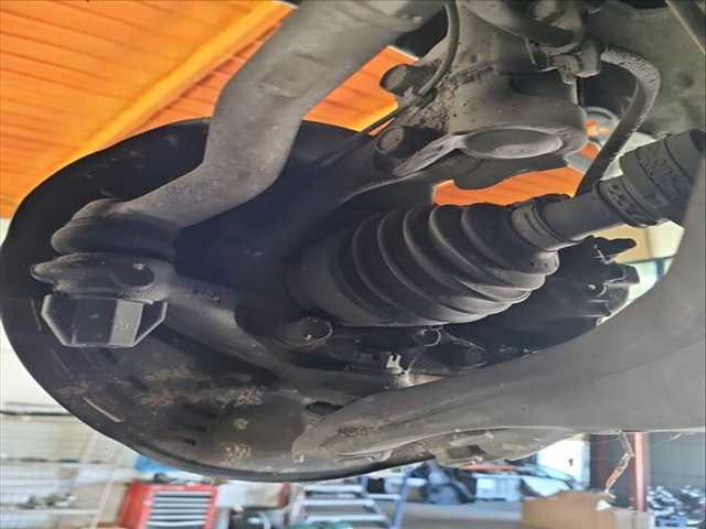 Mangueta Delantera Izquierda Toyota Corolla 2.0 HYBRID MZEH19) 196CV 144KW