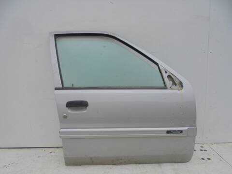 Foto 1ª: Puerta Delantera Derecha Citroen Saxo 1.5 D IMAGE 57CV 42KW [VJZ] (2000)