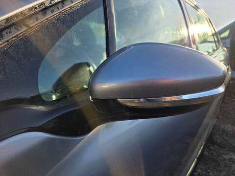 Retrovisor Izquierdo Peugeot 2008 HMZ