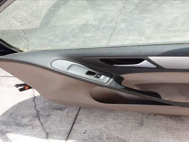 Foto 2ª: Puerta Delantera Derecha Volkswagen Golf 1.6 TDI 105CV 0CV [CAYC] (2010)