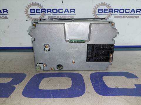Foto 2ª: Sistema Audio Radio CD Audi A6 2.5 V6 24V TDI BERLINA 180CV 132KW [AKE] (2000)